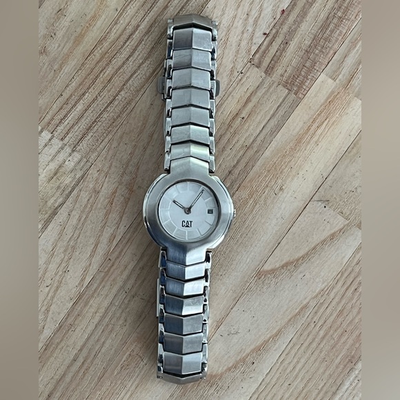 Caterpillar CAT Ladies Watch ULTRA RARE Stainless Bracelet Case Dial Date Window - Picture 5 of 12